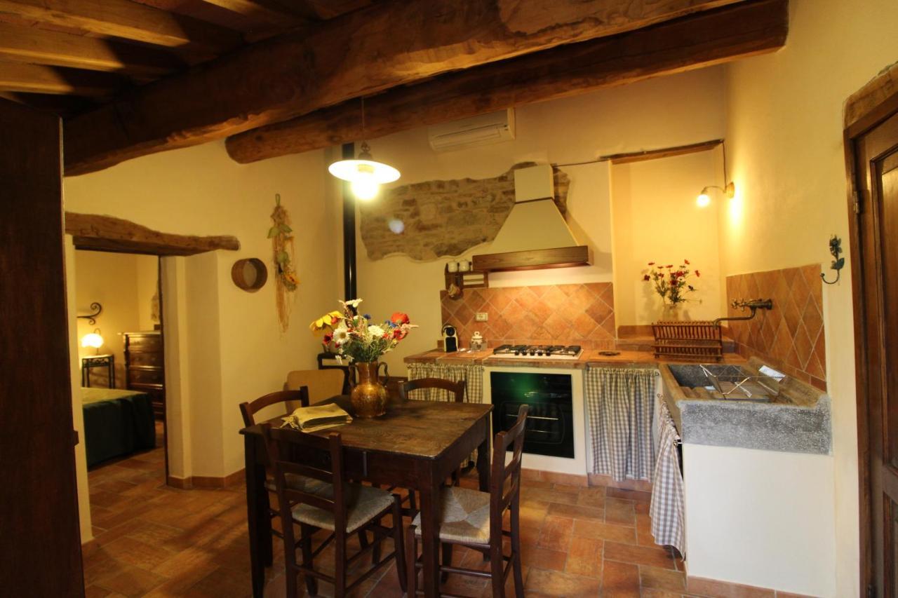 Agriturismo Le Calle Cinigiano Extérieur photo